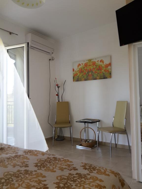 Rodon Apartments Tsoukaládhes 외부 사진